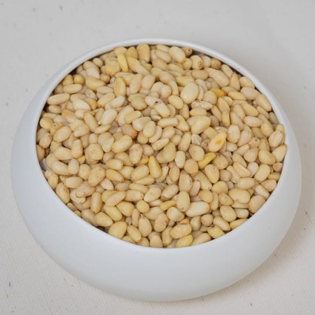 PIGNONS DE PIN BIO